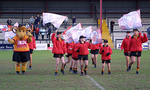 Dewsbury Rams vs Lokomotiv Moscow 25th April 2002 - Dancers01_250402